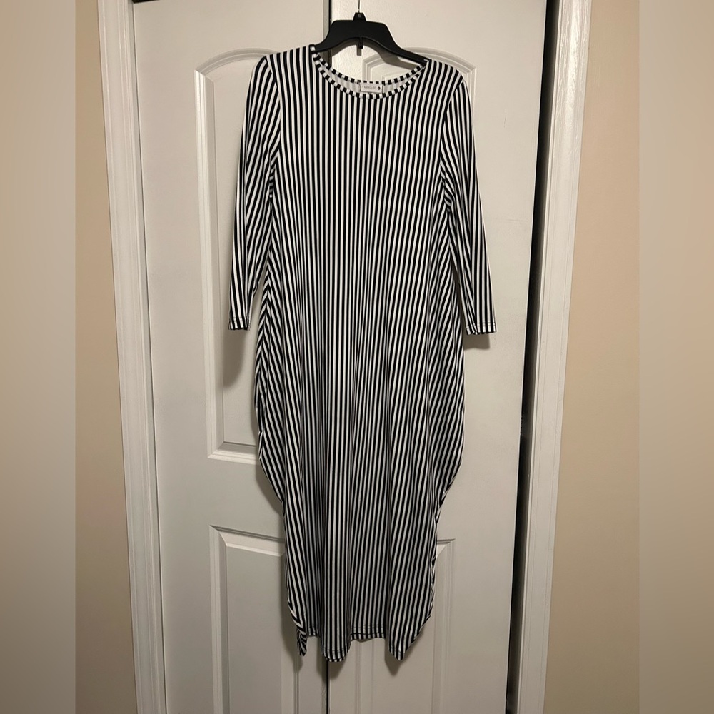 Nuggles dress excellent condition